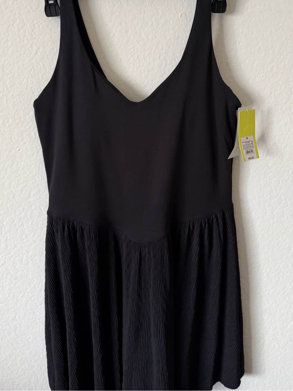 all in motion Black Sleeveless Midi Dress